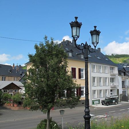 Отель Mosel - River - Quartier 31 Лизер Экстерьер фото