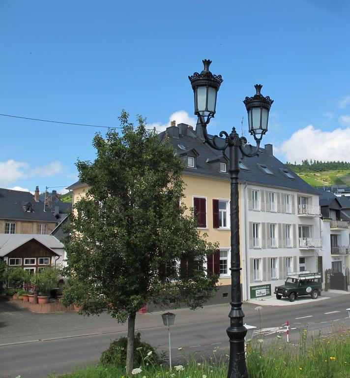 Отель Mosel - River - Quartier 31 Лизер Экстерьер фото